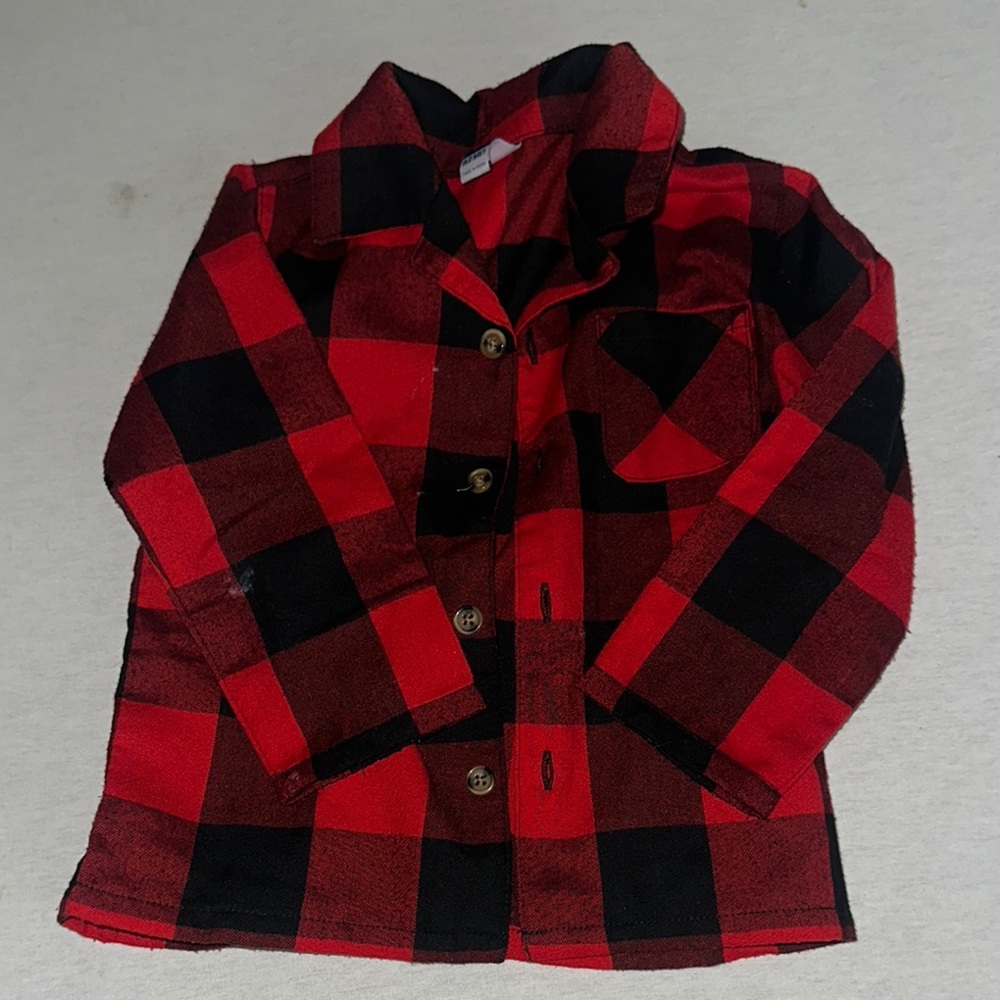 Kids Size 2T Old Navy Red and Black Plaid Shirt.